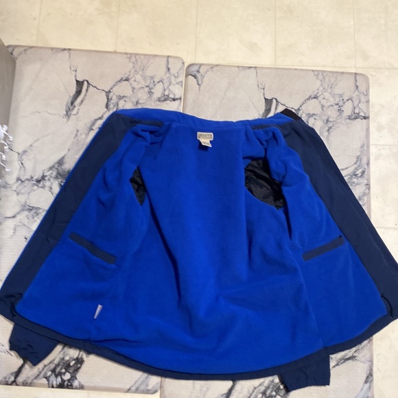 Duluth Trading Mens thinsulate 3M Thin Profile winter Jacket/Layer. Like New MED - Picture 6 of 14